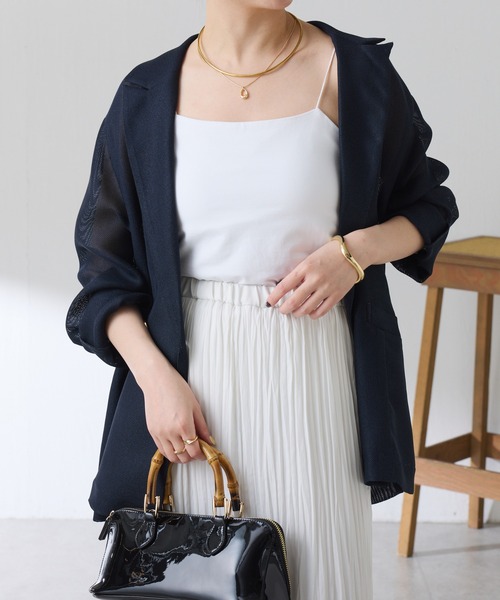 COLLAGE GALLARDAGALANTE(コラージュガリャルダガランテ)の「カップ付きキャミソール(キャミソール・レディース・ホワイト/ブラック・FREE)」の3枚目の写真