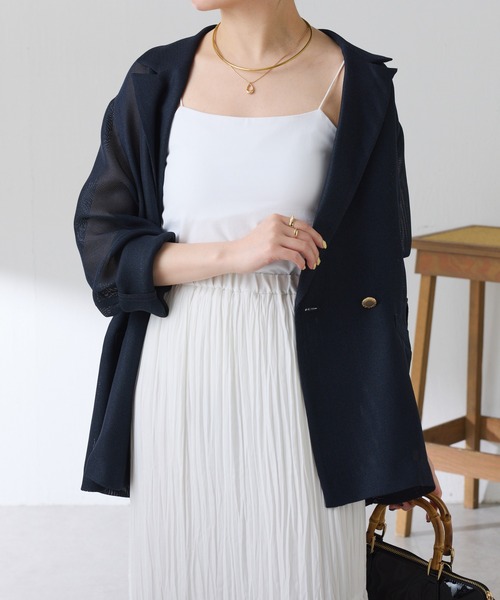 COLLAGE GALLARDAGALANTE(コラージュガリャルダガランテ)の「カップ付きキャミソール(キャミソール・レディース・ホワイト/ブラック・FREE)」の4枚目の写真