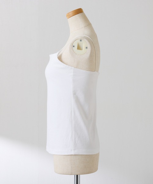 COLLAGE GALLARDAGALANTE(コラージュガリャルダガランテ)の「カップ付きキャミソール(キャミソール・レディース・ホワイト/ブラック・FREE)」の12枚目の写真