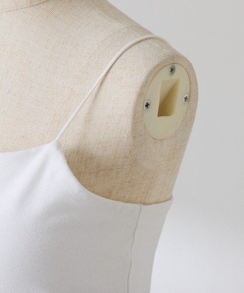 COLLAGE GALLARDAGALANTE(コラージュガリャルダガランテ)の「カップ付きキャミソール(キャミソール・レディース・ホワイト/ブラック・FREE)」の15枚目の写真