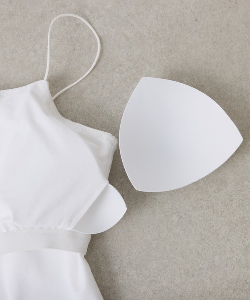 COLLAGE GALLARDAGALANTE(コラージュガリャルダガランテ)の「カップ付きキャミソール(キャミソール・レディース・ホワイト/ブラック・FREE)」の17枚目の写真