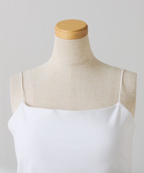 COLLAGE GALLARDAGALANTE(コラージュガリャルダガランテ)の「カップ付きキャミソール(キャミソール・レディース・ホワイト/ブラック・FREE)」の14枚目の写真