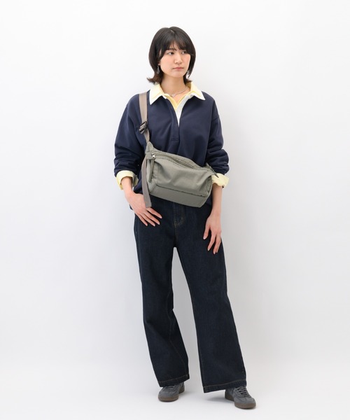 W&.Day/Night(ダブルアンド デイナイト)の「ショルダーバッグ キルッコ コレクション 6L ボトルホルダー 19143(ショルダーバッグ・レディース・ライトグレー系/ブラック・FREE)」の4枚目の写真