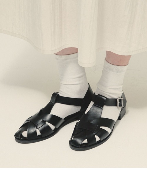 eL(エル)の「【eL】Gurkha Flat Shoes/644074(サンダル・レディース・ブラック/ブラウン・MEDIUM/LARGE)」の1枚目の写真