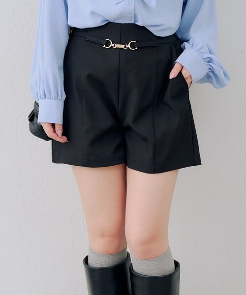 continuer de NICE CLAUP（コンティニューデナイスクラップ）の「ビット付ショートパンツ（その他パンツ・レディース・チャコールグレー/ブラック/ベージュ・FREE）」の12枚目の写真