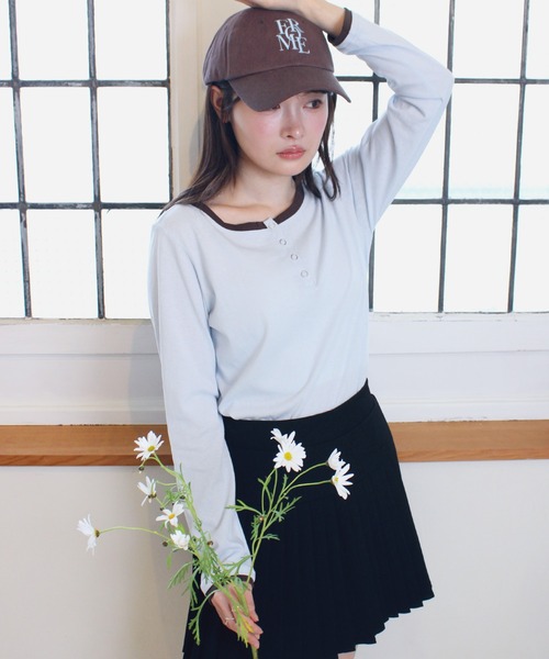 Reurie'(レウリィ)の「レイヤードヘンリーネックT / 重ね着 配色デザイン シンプル 韓国 カジュアル ピンク ブルー グレー パステルカラー(Tシャツ/カットソー・レディース・ライトブルー/ライトグレー/ピンク・FREE)」の5枚目の写真