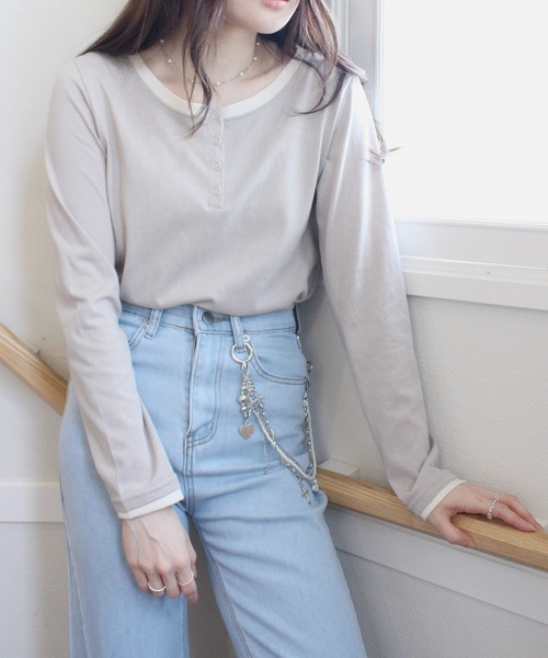 Reurie'(レウリィ)の「レイヤードヘンリーネックT / 重ね着 配色デザイン シンプル 韓国 カジュアル ピンク ブルー グレー パステルカラー(Tシャツ/カットソー・レディース・ライトブルー/ライトグレー/ピンク・FREE)」の20枚目の写真