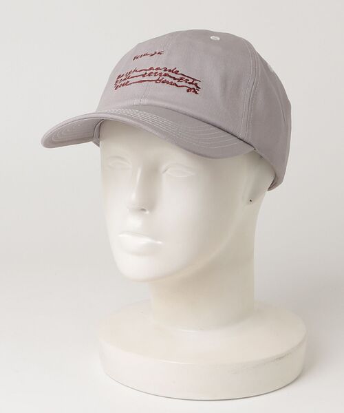 La Maison de Lyllis（メゾンドリリス）の「Letter cap（キャップ・レディース・ワインレッド/ネイビー系/イエロー系その他/ブルーグレー/グレー系その他・FREE）」の3枚目の写真