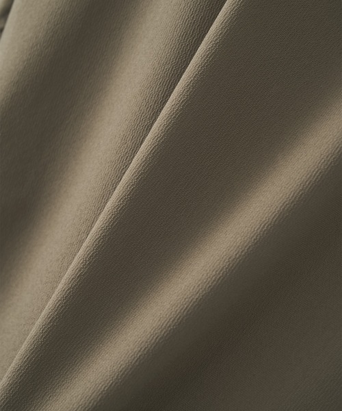 POLIQUANT(ポリクアント)の「【POLIQUANT/ポリクアント】THE DEFORMED L/S PULLOVER WITH UTILITY POCKETS(その他トップス・メンズ・カーキ/ブラック・2/1)」の15枚目の写真