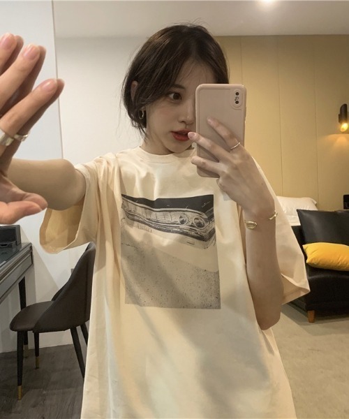 SHEPP（シープ）の「【26年春夏新作】オーバーサイズ フロントフォトプリント ビッグTシャツ（Tシャツ/カットソー・レディース・ホワイト/ベージュ/チャコール・L/M）」の18枚目の写真