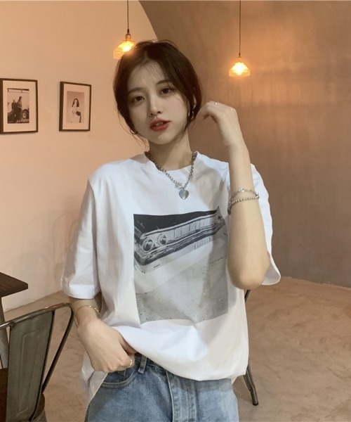 SHEPP（シープ）の「【26年春夏新作】オーバーサイズ フロントフォトプリント ビッグTシャツ（Tシャツ/カットソー・レディース・ホワイト/ベージュ/チャコール・L/M）」の11枚目の写真