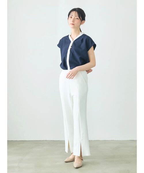 TONAL(トーナル)の「360°ストレッチスリムフレアパンツ(その他パンツ・レディース・ネイビー/ブラック/オフホワイト・MEDIUM/SMALL/LARGE)」の2枚目の写真