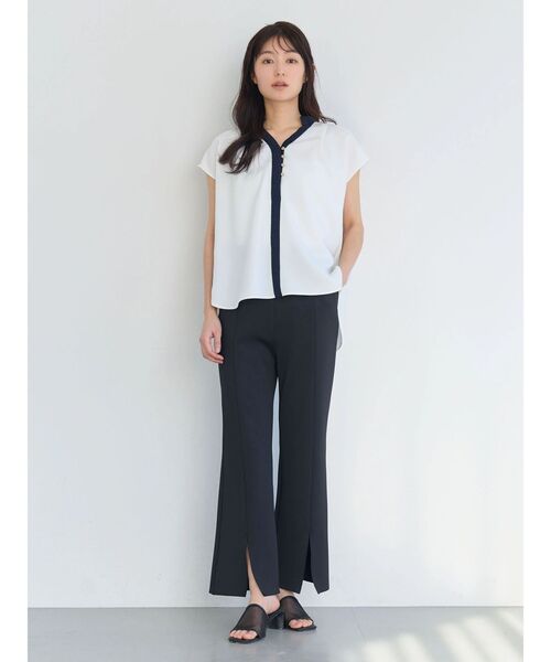 TONAL（トーナル）の「360°ストレッチスリムフレアパンツ（その他パンツ・レディース・ネイビー/ブラック/オフホワイト・MEDIUM/SMALL/LARGE）」の14枚目の写真