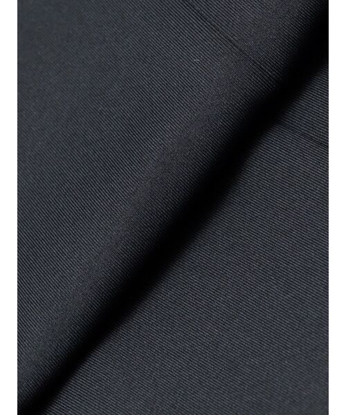 TONAL(トーナル)の「360°ストレッチスリムフレアパンツ(その他パンツ・レディース・ネイビー/ブラック/オフホワイト・MEDIUM/SMALL/LARGE)」の7枚目の写真
