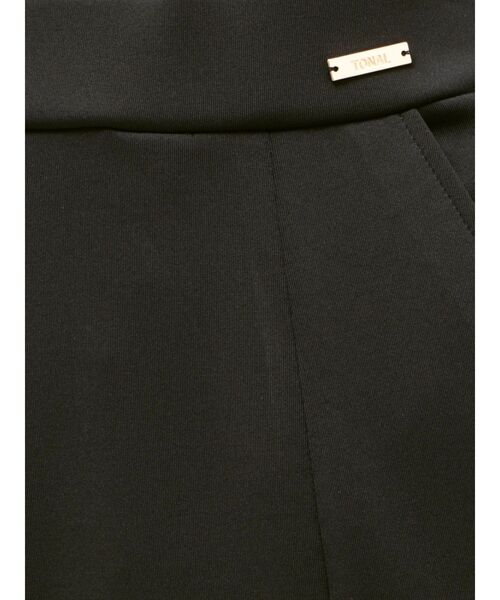 TONAL(トーナル)の「360°ストレッチスリムフレアパンツ(その他パンツ・レディース・ネイビー/ブラック/オフホワイト・MEDIUM/SMALL/LARGE)」の11枚目の写真