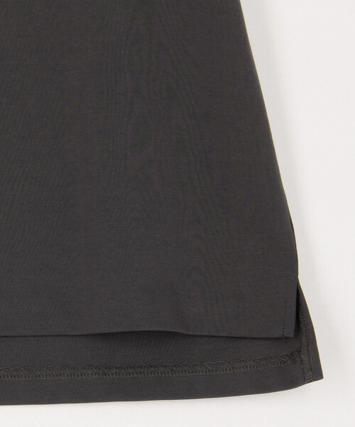 Gabardine K.T（ギャバジンケーティー）の「ポンチ キレイめTシャツ（Tシャツ/カットソー・レディース・ライトグレー/チャコール・7号）」の6枚目の写真