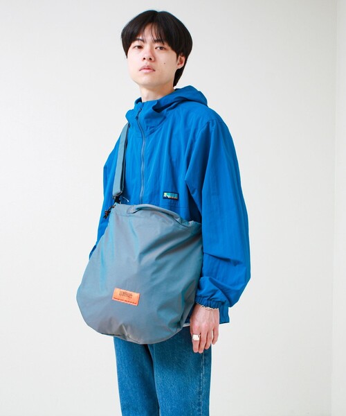 UNIVERSAL OVERALL(ユニバーサルオーバーオール)の「【UNIVERSAL OVERALL】2WAY PURSE SHOULDER(ショルダーバッグ・メンズ・ブラック/ブルー/グリーン/ベージュ・FREE)」の1枚目の写真