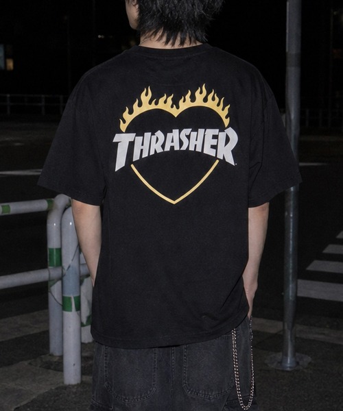 THRASHER(スラッシャー)の「【at】〔THRASHER/スラッシャー〕別注 ファイアーハート ワンポイントロゴ刺繍 クルーネック半袖Tシャツ S~Lサイズ展開(Tシャツ/カットソー・メンズ・ホワイト/アッシュグレー/ブラック・SMALL/LARGE/MEDIUM)」の2枚目の写真