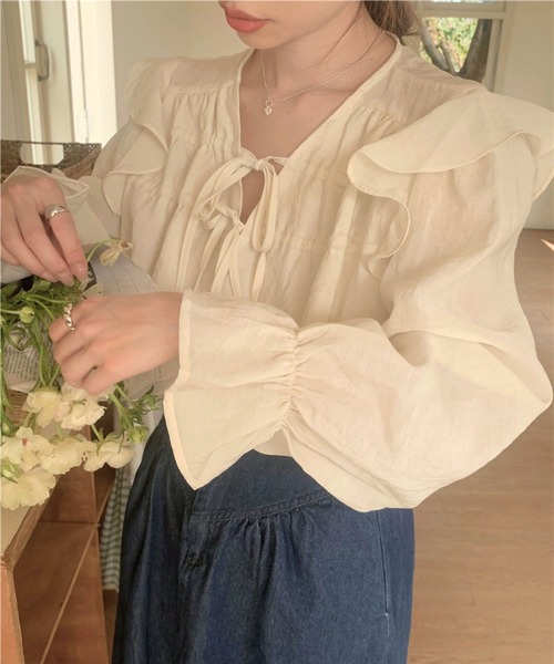 VIBGYOR（ヴィブジョー）の「【TUNE】リブフリルブラウス（シャツ/ブラウス・レディース・ホワイト・FREE）」の2枚目の写真