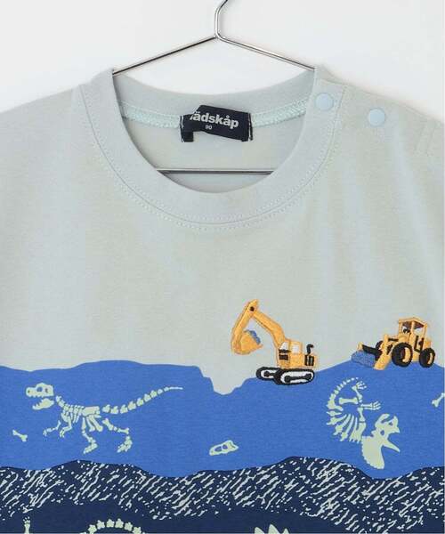 kladskap(クレードスコープ)の「蓄光プリント地層と化石半袖Tシャツ【接触冷感・速乾】(Tシャツ/カットソー・キッズ・ライトグレー/オフホワイト・130cm/120cm/100cm/90cm/110cm)」の19枚目の写真