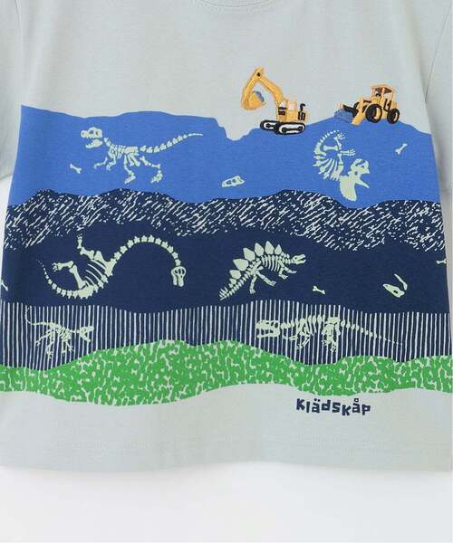 kladskap(クレードスコープ)の「蓄光プリント地層と化石半袖Tシャツ【接触冷感・速乾】(Tシャツ/カットソー・キッズ・ライトグレー/オフホワイト・130cm/120cm/100cm/90cm/110cm)」の10枚目の写真