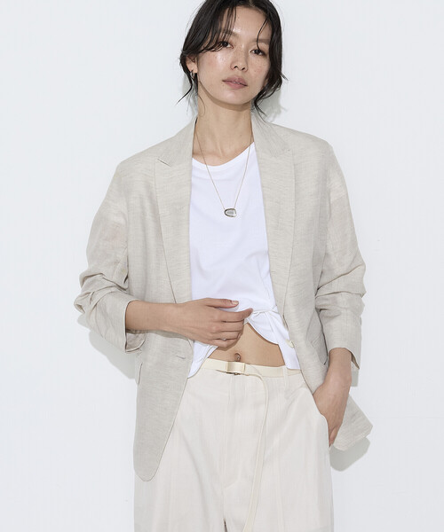 K.T KIYOKO TAKASE(キヨコタカセ)の「キュプラリネン ピークドラペルジャケット(テーラードジャケット・レディース・キナリ/ネイビー・7号/11号/9号)」の11枚目の写真