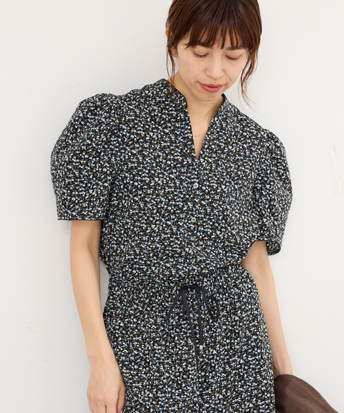 IENA(イエナ)の「《セットアップ対応》ソフトヴィンテージフラワーブラウス(シャツ/ブラウス・レディース・ブラック・FREE)」の13枚目の写真