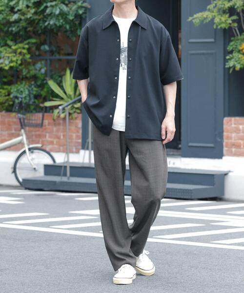 ITEMS URBANRESEARCH(アイテムズ アーバンリサーチ)の「2wayストレッチスナップ半袖シャツ(シャツ/ブラウス・メンズ・ベージュ/ネイビー/グレー/ブラック・MEDIUM/LARGE)」の10枚目の写真