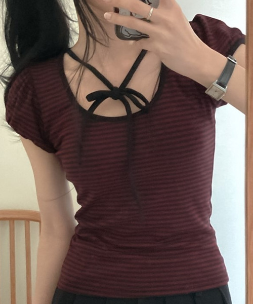 VIVID LADY（ビビッドレディー）の「ネックリボン ボーダー パフスリーブ トップス（Tシャツ/カットソー・レディース・ワイン/ブラウン/グレー・FREE）」の3枚目の写真