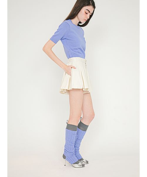 SORIN(ソリン )の「Pleated Short Pants/プリーツ ショートパンツ(その他パンツ・レディース・ベージュ/オフホワイト/ブラック・36/38)」の6枚目の写真
