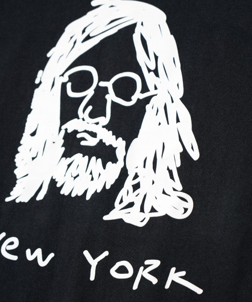 THRIFTY LOOK（スリフティールック）の「THRIFTY LOOK / スリフティールック "NEW YORK" LS TEE リラックスフィット グラフィック ロングスリーブTシャツ（Tシャツ/カットソー・メンズ・ブラック/スミクロ/ホワイト・X-LARGE/LARGE/MEDIUM/SMALL）」の17枚目の写真
