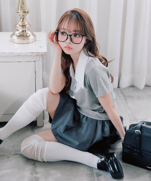 OLIVE des OLIVE(オリーブデオリーブ)の「レース衿レイヤードトップス(Tシャツ/カットソー・レディース・トップグレー/ブラック/ベージュ/ピンク・FREE)」の7枚目の写真