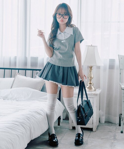 OLIVE des OLIVE(オリーブデオリーブ)の「レース衿レイヤードトップス(Tシャツ/カットソー・レディース・トップグレー/ブラック/ベージュ/ピンク・FREE)」の10枚目の写真