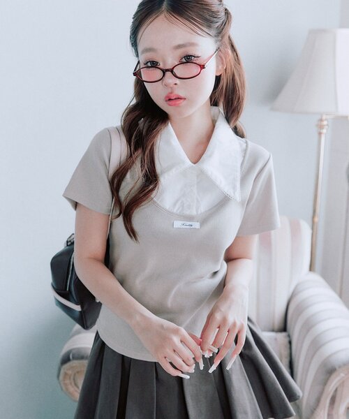 OLIVE des OLIVE(オリーブデオリーブ)の「レース衿レイヤードトップス(Tシャツ/カットソー・レディース・トップグレー/ブラック/ベージュ/ピンク・FREE)」の1枚目の写真