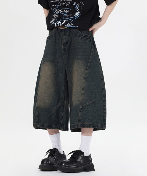 HOOK(フック)の「HOOK バレルレッグ ワイドデニム ハーフパンツ (SS)(カーゴパンツ・メンズ・インディゴブルー/ライトブルー・XL/M/L)」の5枚目の写真