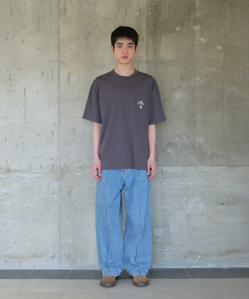 HORLISUN（ホーリーサン）の「Lawrence Short Embroidery T-shirt - Thunderbird Charcoal（Tシャツ/カットソー・メンズ・その他・SMALL/MEDIUM/LARGE）」の4枚目の写真