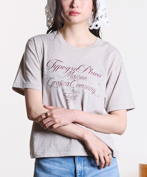 ROSE BUD（ローズバッド）の「(mag.by c)LOGO S/S TEE（Tシャツ/カットソー・レディース・ベージュ/ライトピンク/ネイビー・ONE SIZE）」の2枚目の写真