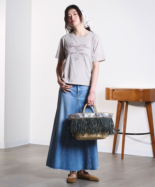 ROSE BUD（ローズバッド）の「(mag.by c)LOGO S/S TEE（Tシャツ/カットソー・レディース・ベージュ/ライトピンク/ネイビー・ONE SIZE）」の8枚目の写真