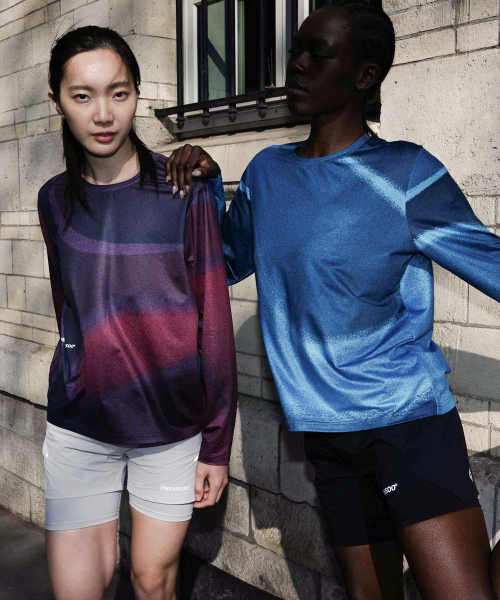 MENASOO(ミナス)の「Flow Graphic Long Sleeve T Shirt(Tシャツ/カットソー・レディース・ブルー/レッド・1/2)」の8枚目の写真