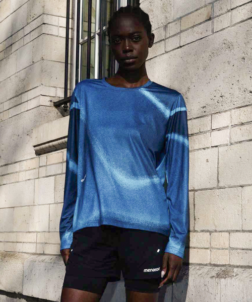 MENASOO(ミナス)の「Flow Graphic Long Sleeve T Shirt(Tシャツ/カットソー・レディース・ブルー/レッド・1/2)」の11枚目の写真