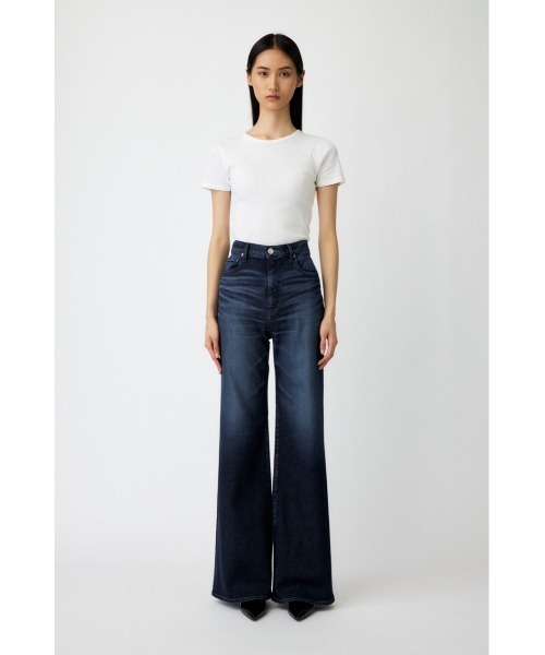 MOUSSY（マウジー）の「【美脚見えデニム】【SNSで話題！】ADVANCED LONG LEG FLARE（デニムパンツ・レディース・ブルー/ワンウォッシュ/ダークブルー・23inch/24inch/25inch/26inch/27inch）」の10枚目の写真