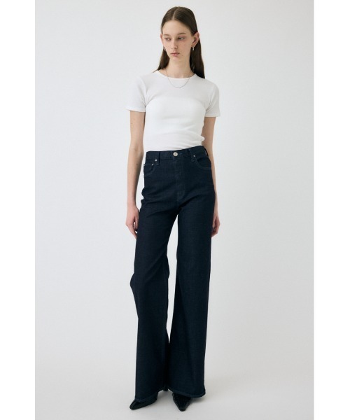 MOUSSY（マウジー）の「【美脚見えデニム】【SNSで話題！】ADVANCED LONG LEG FLARE（デニムパンツ・レディース・ブルー/ワンウォッシュ/ダークブルー・23inch/24inch/25inch/26inch/27inch）」の21枚目の写真