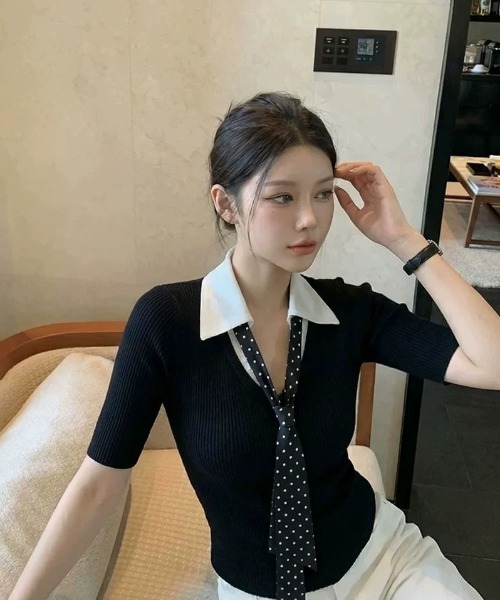 Alvia（アルビア）の「韓国風 ドット柄ネクタイデザイン半袖トップス（Tシャツ/カットソー・レディース・ブラック/ホワイト・M）」の6枚目の写真
