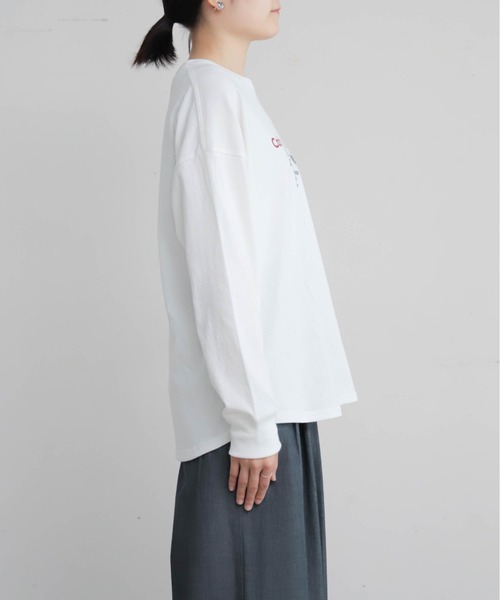 Blanc Bleu Minuit(ブランブルーミニュイ)の「キャッツキャバレープリント クルーネックTEE(Tシャツ/カットソー・レディース・グレー/ホワイト・FREE)」の16枚目の写真