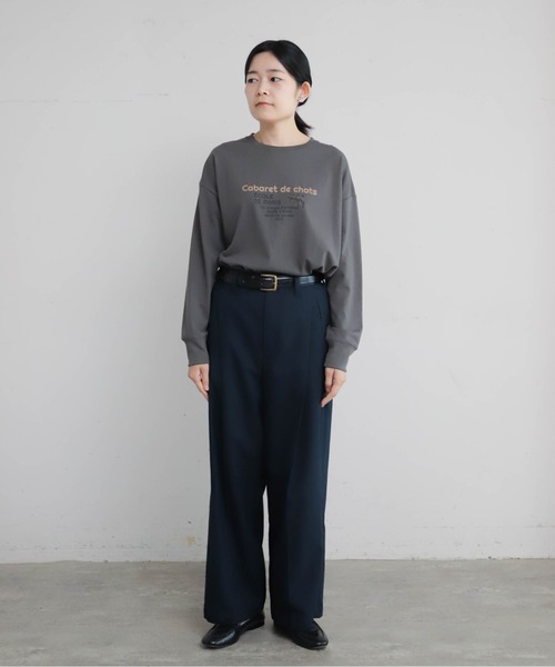 Blanc Bleu Minuit(ブランブルーミニュイ)の「キャッツキャバレープリント クルーネックTEE(Tシャツ/カットソー・レディース・グレー/ホワイト・FREE)」の3枚目の写真
