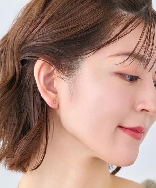 Phoebe(フィービィー)の「【K10】プチオーバルモチーフピアス(片耳)/BOX付き(ピアス(片耳用)・レディース・ゴールド・FREE)」の3枚目の写真