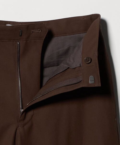 H BEAUTY&YOUTH UNITED ARROWS(エイチビューティーアンドユースユナイテッドアローズ)の「<H>コットンツイル ダブルニーパンツ(その他パンツ・レディース・ブラック/ダークブラウン・M/S)」の22枚目の写真