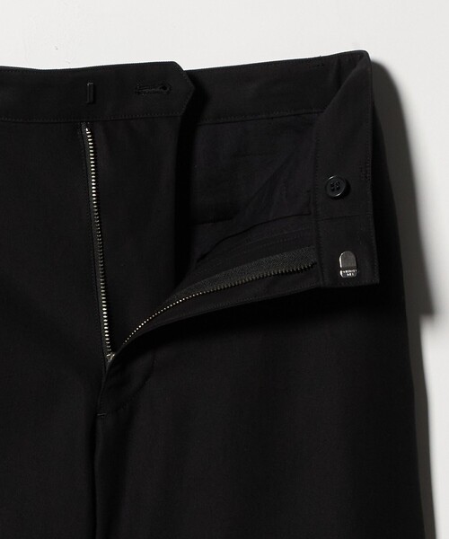 H BEAUTY&YOUTH UNITED ARROWS(エイチビューティーアンドユースユナイテッドアローズ)の「<H>コットンツイル ダブルニーパンツ(その他パンツ・レディース・ブラック/ダークブラウン・M/S)」の9枚目の写真