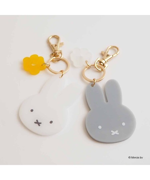 Dick Bruna（ディックブルーナ）の「MIFFY THICK FLOWER チャーム（キーホルダー・レディース・グレー/ホワイト・FREE）」の5枚目の写真
