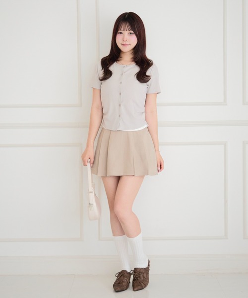 ALLuRing ChaRm(アリュリングチャーム)の「Strappy Striped Mini Skirt / ストラップ付きストライプミニスカート(スカート・レディース・グレー/ベージュ・FREE)」の15枚目の写真